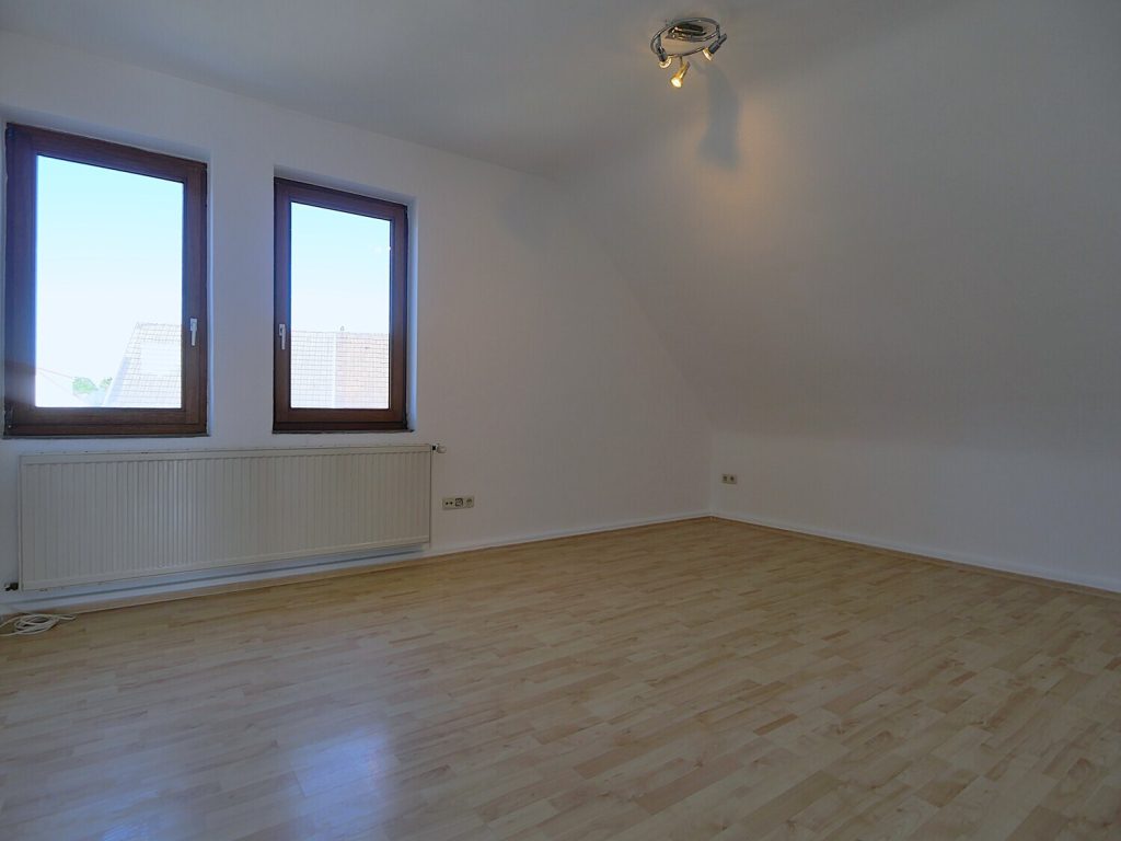Immobilienangebot - Aachen - Alle - Helle, schön geschnittene 4-Zimmer-Wohnung mit einladendem Balkon im Aachener Westen!