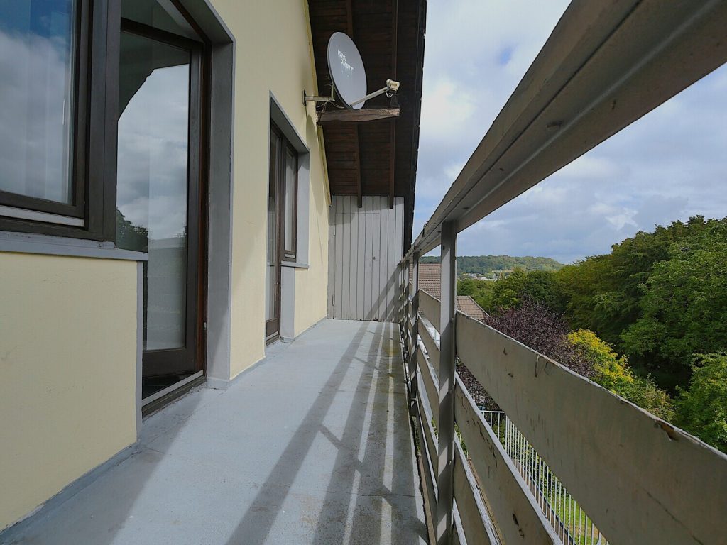 Immobilienangebot - Aachen - Alle - Helle, schön geschnittene 4-Zimmer-Wohnung mit einladendem Balkon im Aachener Westen!