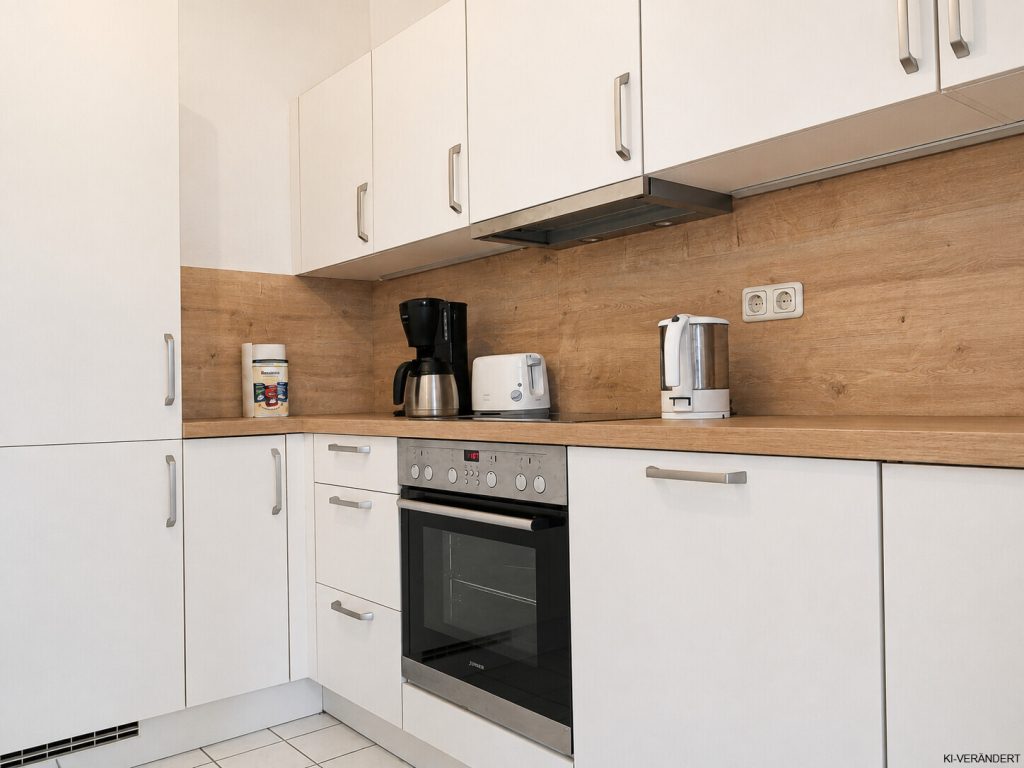 Immobilienangebot - Aachen - Alle - Gut geschnittene 2-Zimmerwohnung mit Schwimmbad und Weitblick über Aachen!