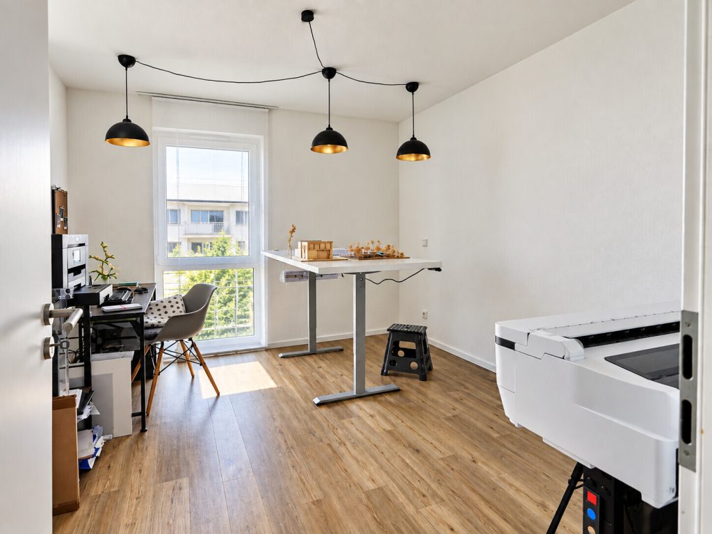 Immobilienangebot - Aachen - Alle - Moderne 3-Zimmer-Wohnung mit Balkon, Aufzug und Tiefgaragenstellplatz in Aachen!