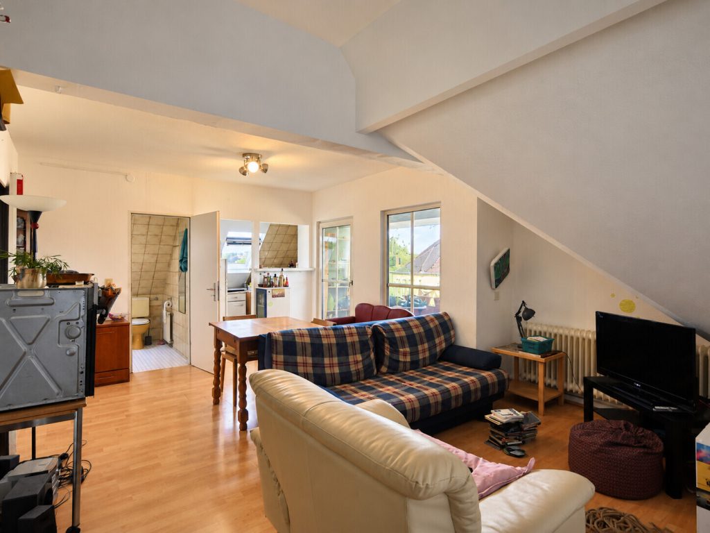 Immobilienangebot - Aachen - Alle - Gut geschnittene 3 Zimmer-Wohnung - WG geeignet!
