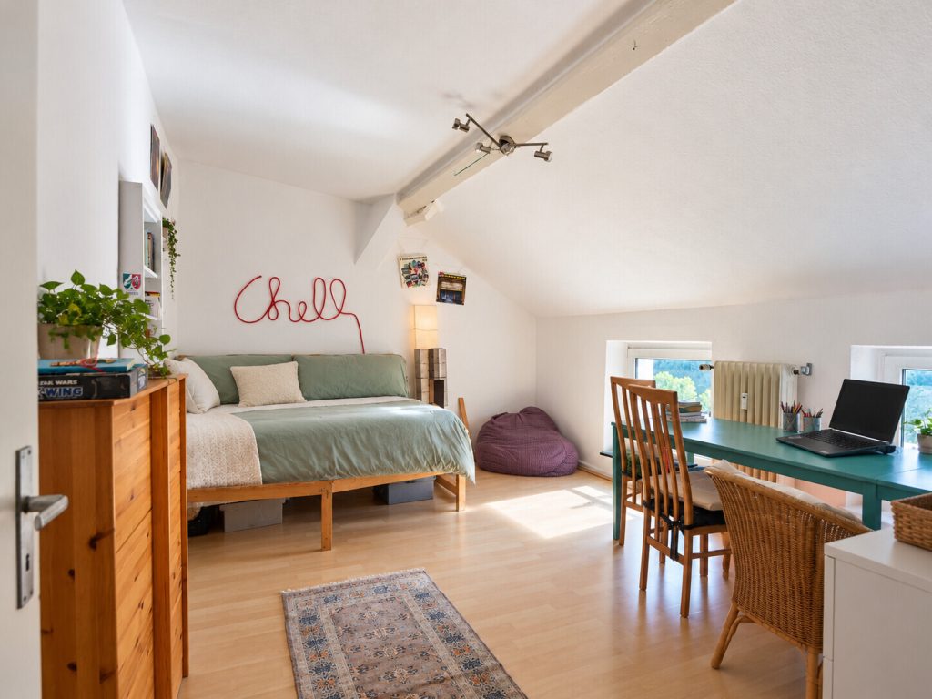 Immobilienangebot - Aachen - Alle - Gut geschnittene 3 Zimmer-Wohnung - WG geeignet!