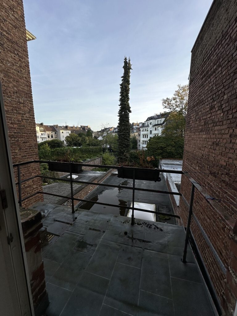Immobilienangebot - Aachen - Alle - Attraktive 2-Zimmer-Wohnung mit Altbaucharme mitten in Aachen!