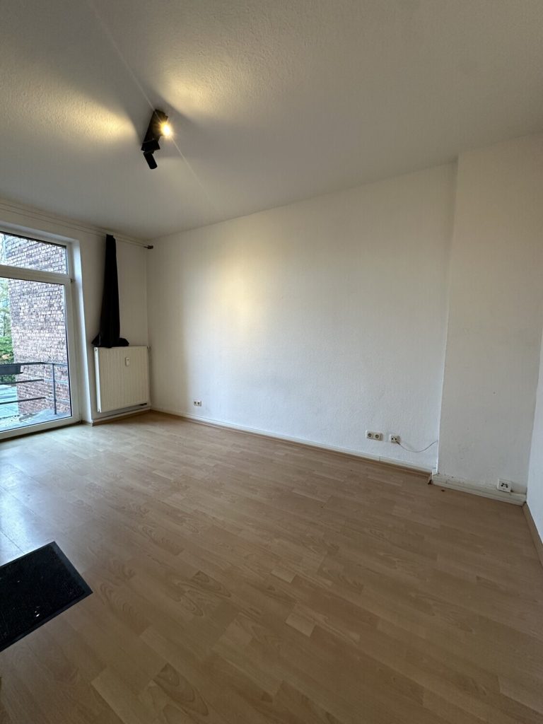 Immobilienangebot - Aachen - Alle - Attraktive 2-Zimmer-Wohnung mit Altbaucharme mitten in Aachen!