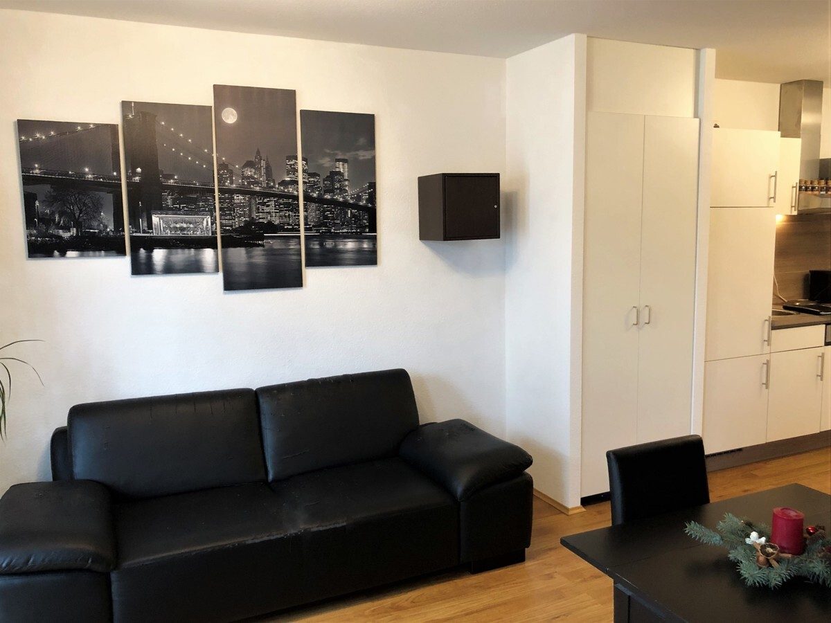 Immobilienangebot - Aachen - Alle - Gut aufgeteilte 1-Zimmerwohnung mit Balkon - direkt am Westpark!