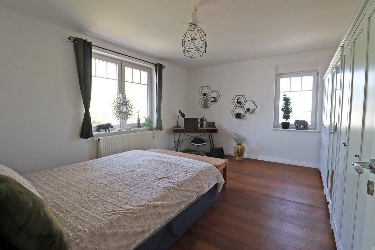 Immobilienangebot - Neustadt am Rübenberge - Alle - Exklusive Gewerbevilla für höchste Ansprüche in Neustadt am Rübenberge