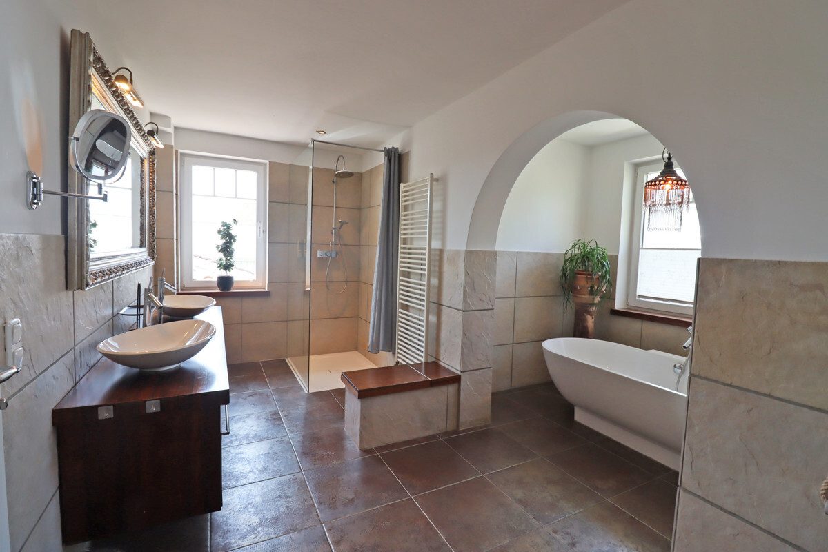 Immobilienangebot - Neustadt am Rübenberge - Alle - Exklusive Gewerbevilla für höchste Ansprüche in Neustadt am Rübenberge