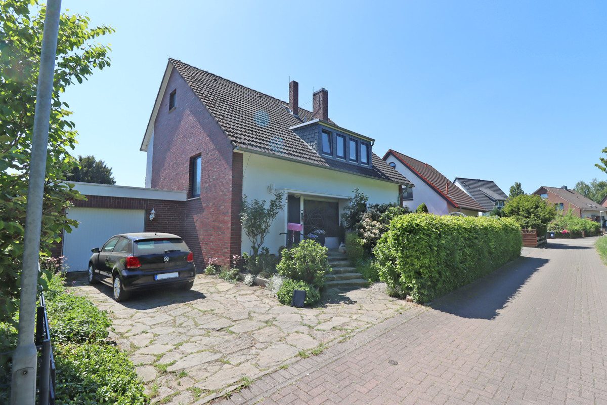 000KurzTitelbild Immobilienangebot - Wunstorf - Alle - Einfamilienhaus Wunstorf: Einfamilienhaus in der Kernstadt von Wunstorf