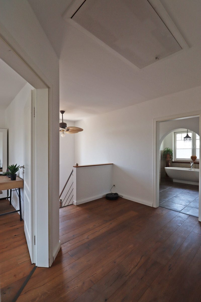 Immobilienangebot - Neustadt am Rübenberge - Alle - Exklusive Gewerbevilla für höchste Ansprüche in Neustadt am Rübenberge