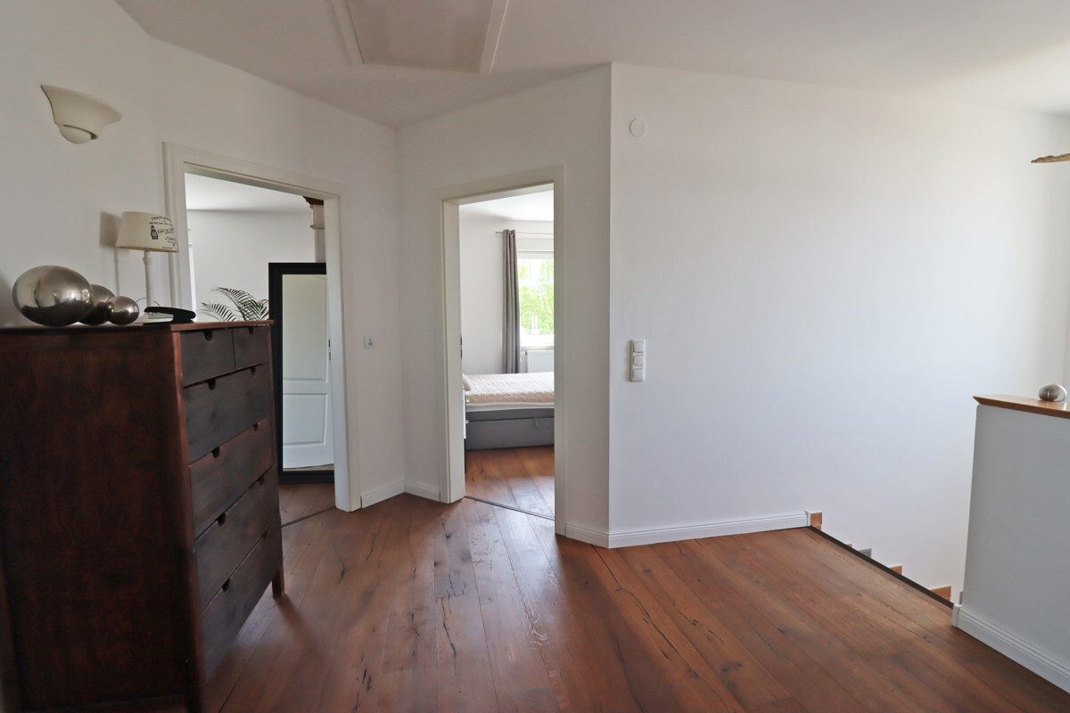 Immobilienangebot - Neustadt am Rübenberge - Alle - Exklusive Gewerbevilla für höchste Ansprüche in Neustadt am Rübenberge