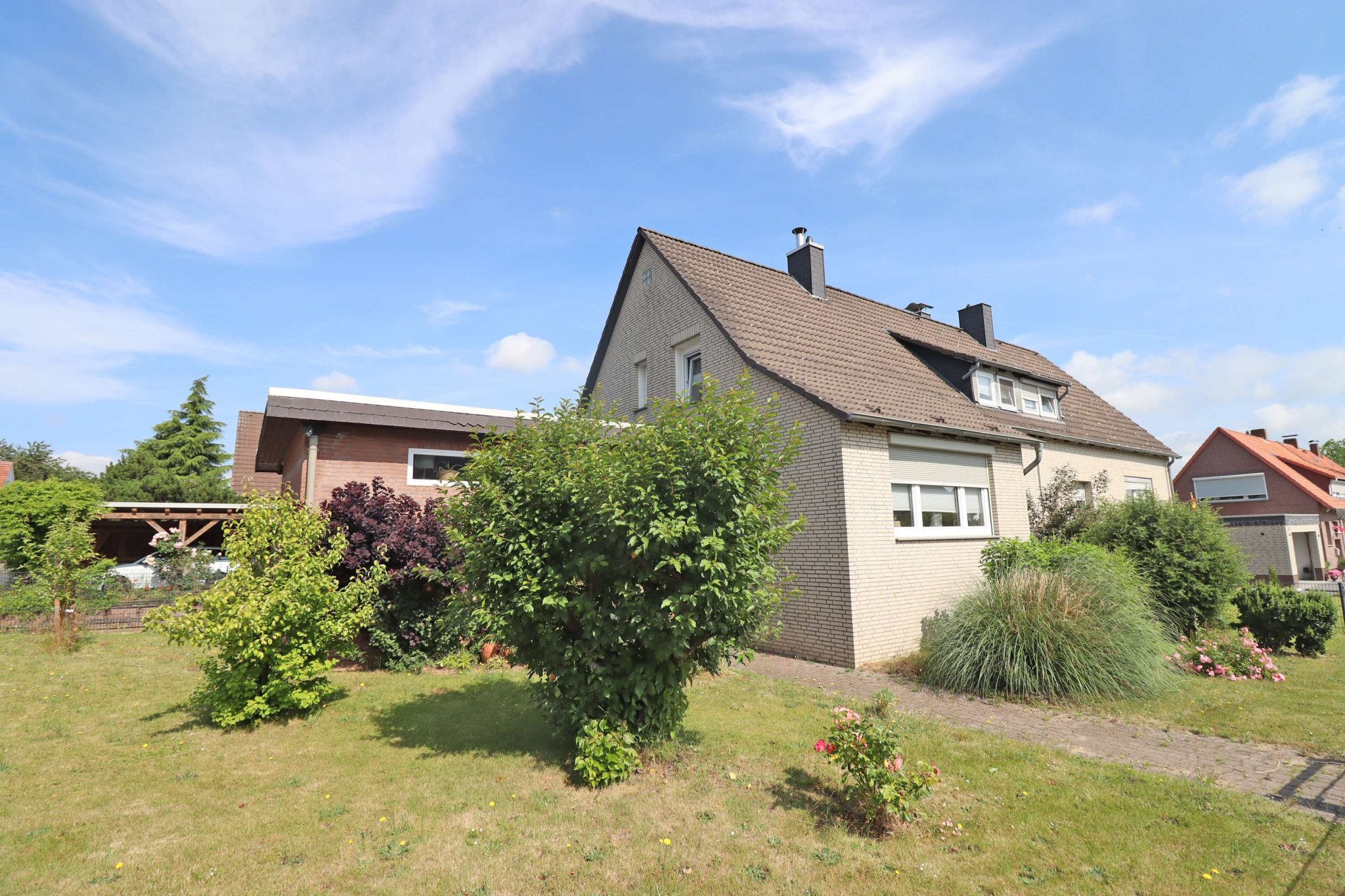 Immobilienangebot - Barsinghausen - Alle - Ihr neues Familienglück beginnt hier –DHH inkl. Baugrundstück!