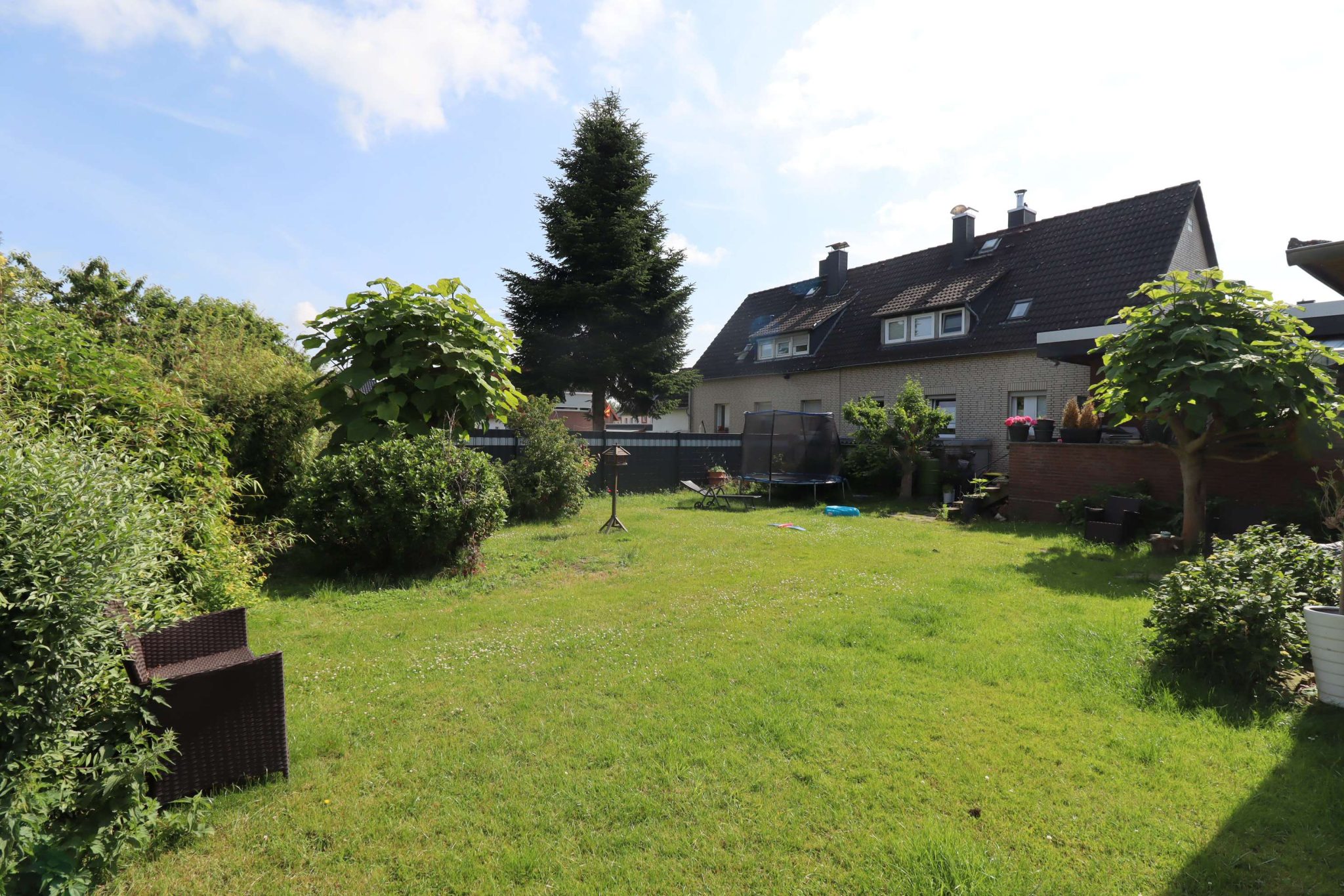 Immobilienangebot - Barsinghausen - Alle - Ihr neues Familienglück beginnt hier –DHH inkl. Baugrundstück!