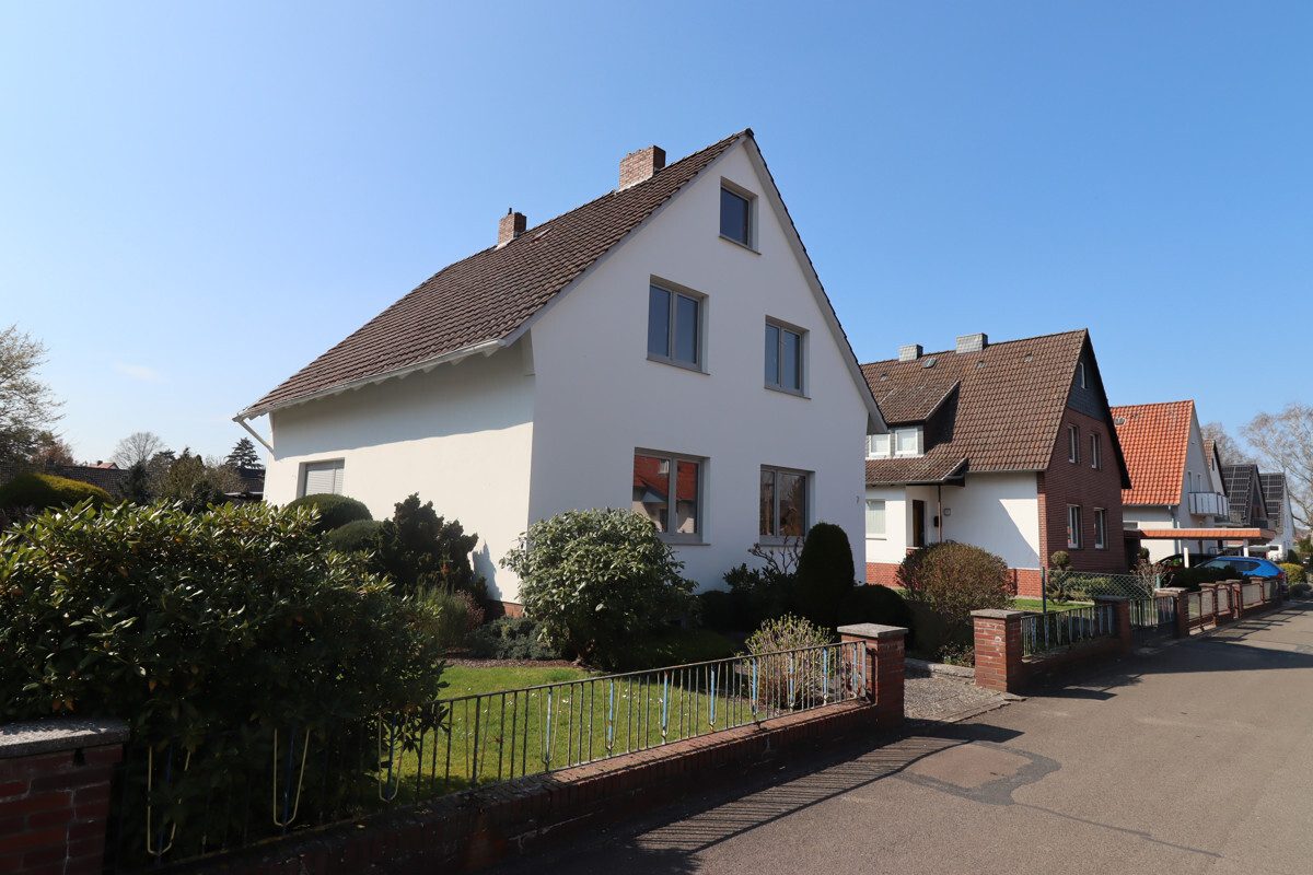 Immobilienangebot - Wunstorf - Alle - Einfamilienhaus Wunstorf: Gemütliches Einfamilienhaus mit tollem Süd/West-Grundstück in bester Lage