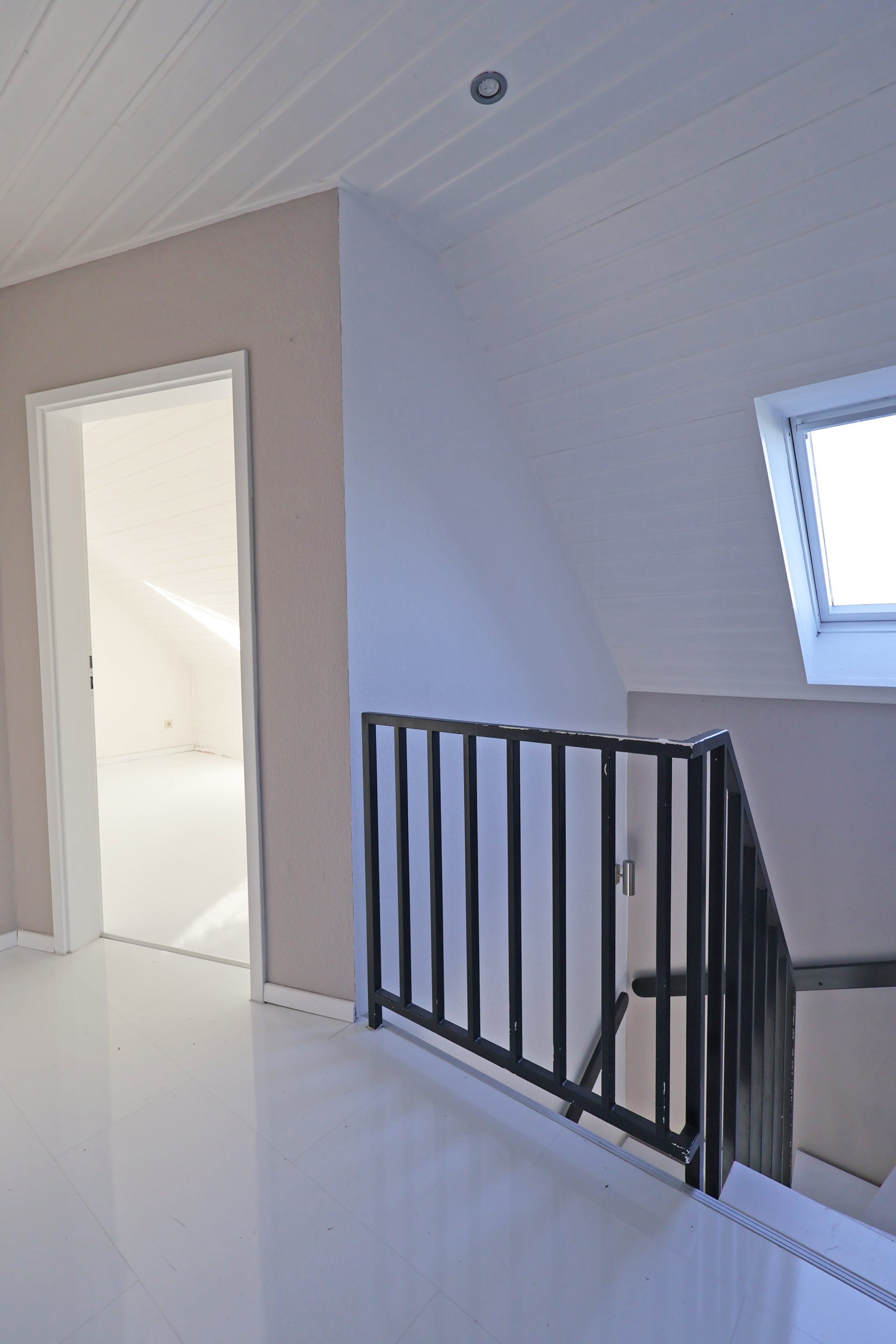 Immobilienangebot - Wunstorf - Alle - Verkauf gegen Gebot: Zentrumsnahes Wohnen in Feldrandlage