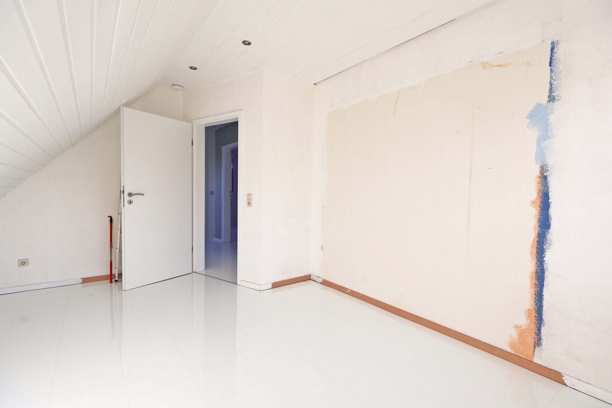 Immobilienangebot - Wunstorf - Alle - Verkauf gegen Gebot: Zentrumsnahes Wohnen in Feldrandlage