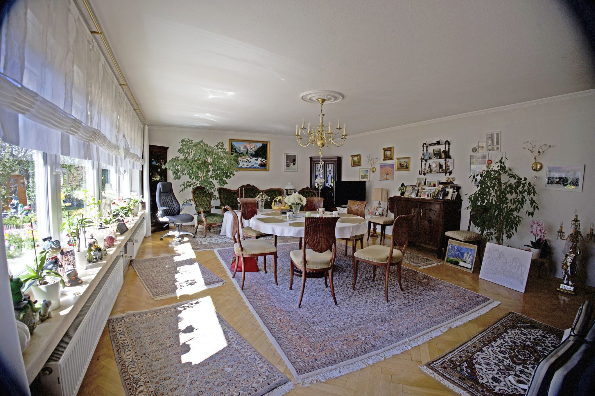 Immobilienangebot - Peine - Alle - Großzügiges Wohnen für gehobene Ansprüche in Peine-Vöhrum