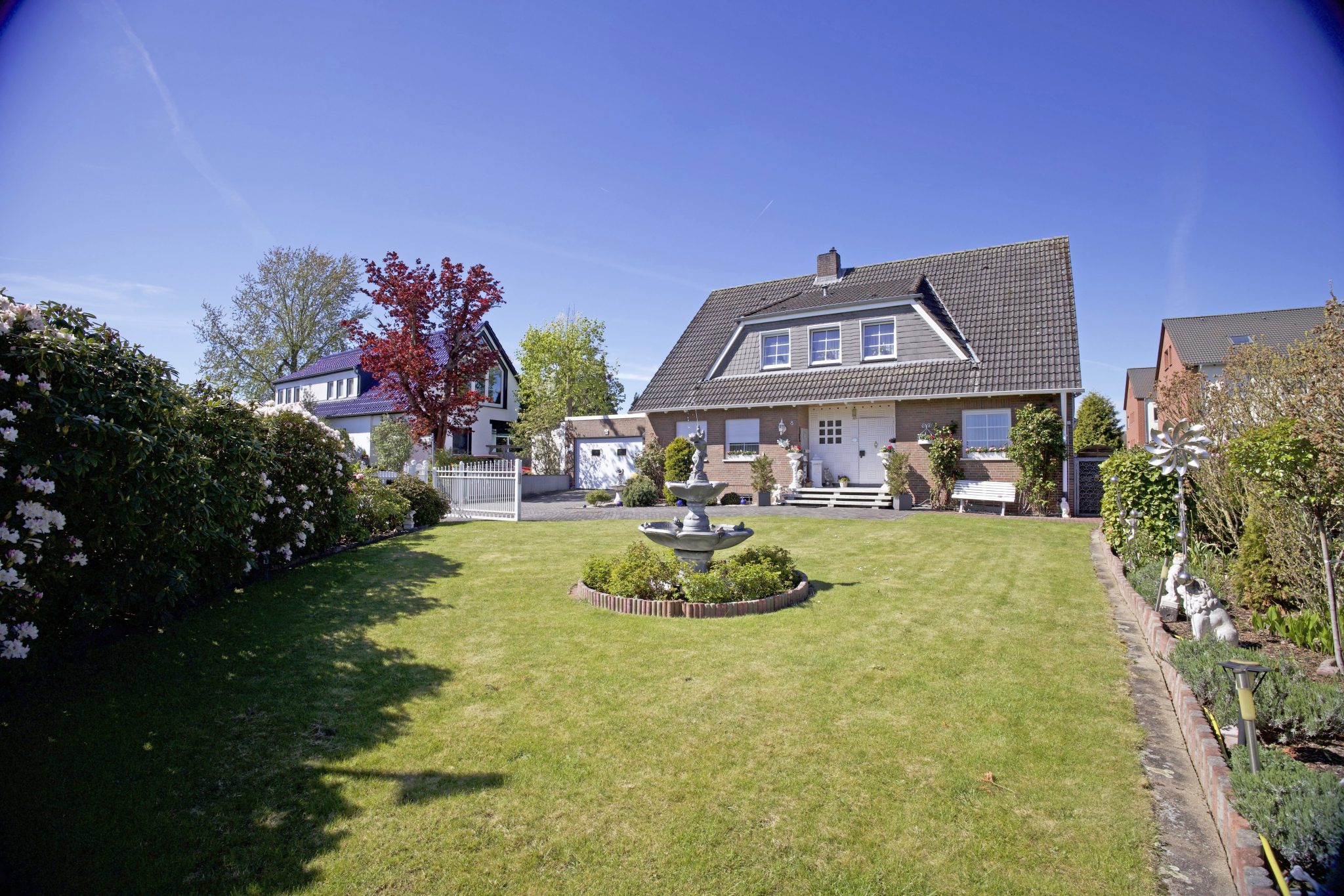 Immobilienangebot - Peine - Alle - Großzügiges Wohnen für gehobene Ansprüche in Peine-Vöhrum