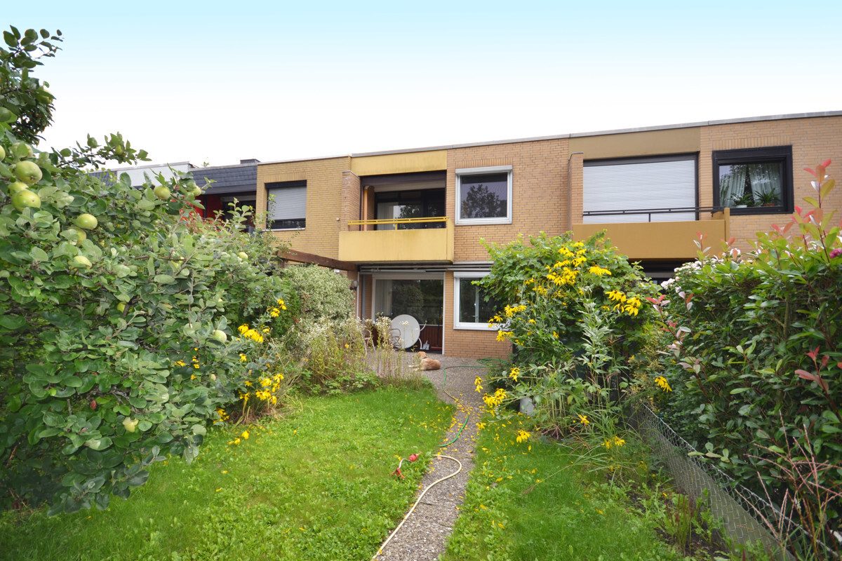 Immobilienangebot - Isernhagen - Alle - Gepflegtes Reihenhaus mit Garage und viel Potential