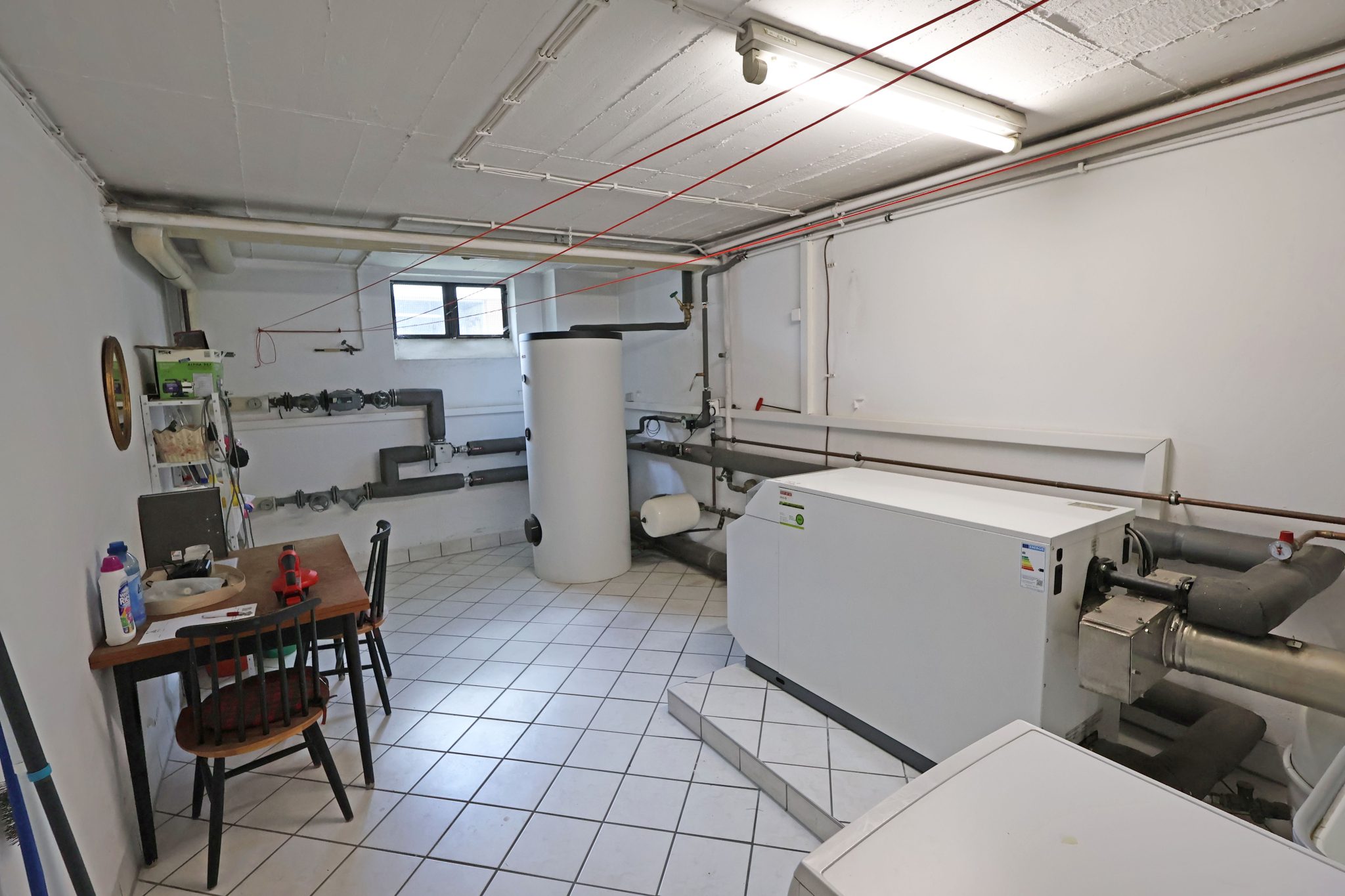 Immobilienangebot - Hannover - Alle - Nach WEG geteiltes Mehrfamilienhaus mit 7 Wohneinheiten in guter Lage von Hannover Ahlem