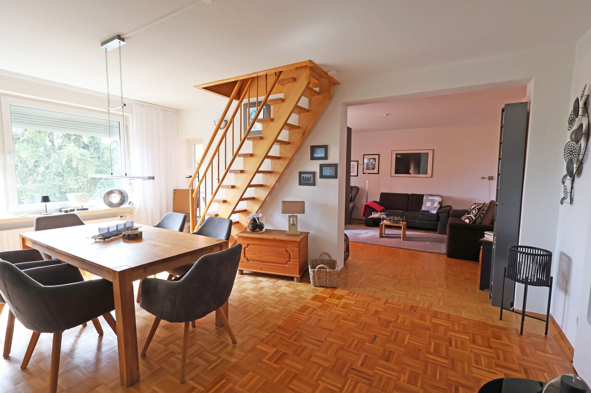 Immobilienangebot - Hannover - Alle - Nach WEG geteiltes Mehrfamilienhaus mit 7 Wohneinheiten in guter Lage von Hannover Ahlem