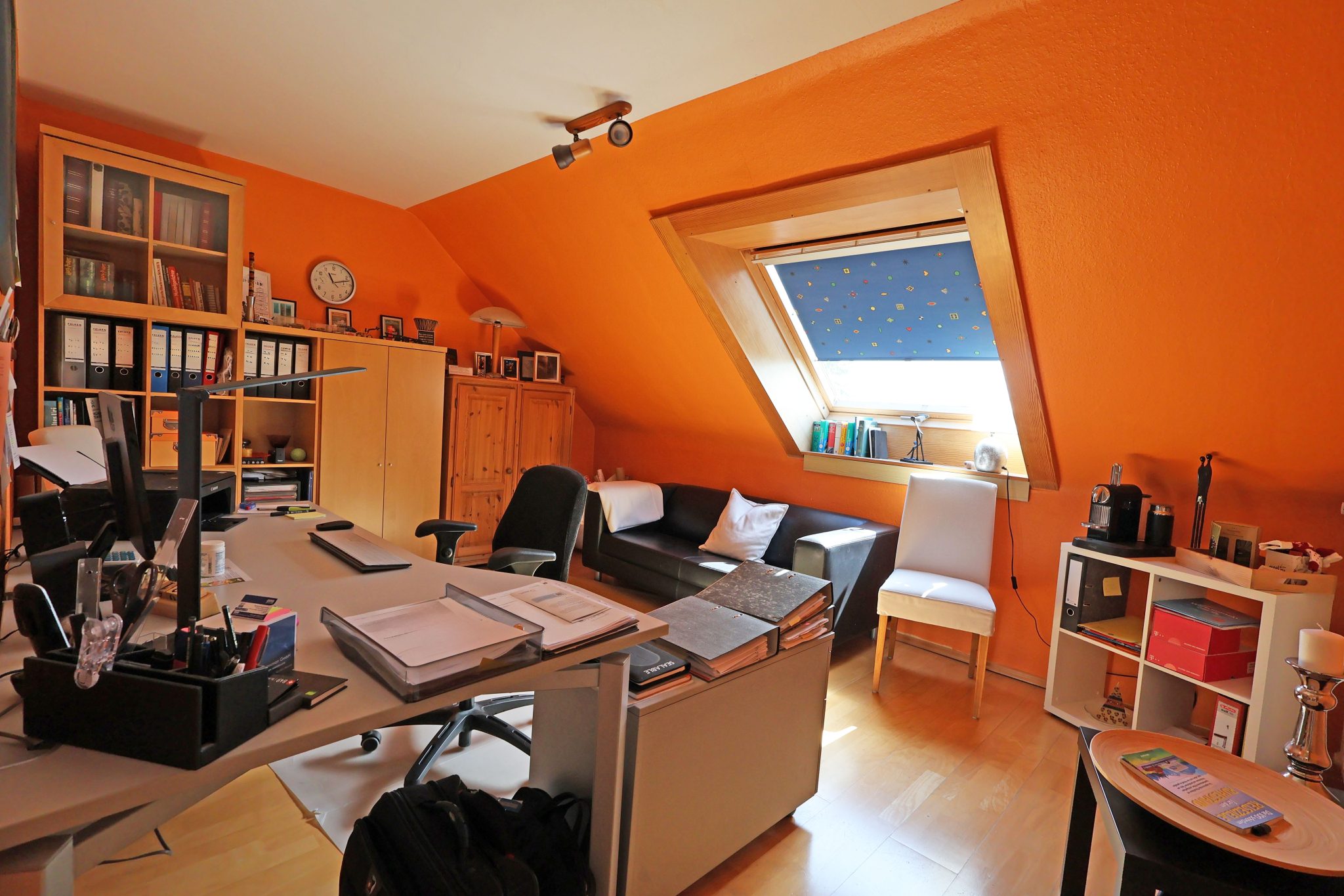 Immobilienangebot - Hannover - Alle - Nach WEG geteiltes Mehrfamilienhaus mit 7 Wohneinheiten in guter Lage von Hannover Ahlem