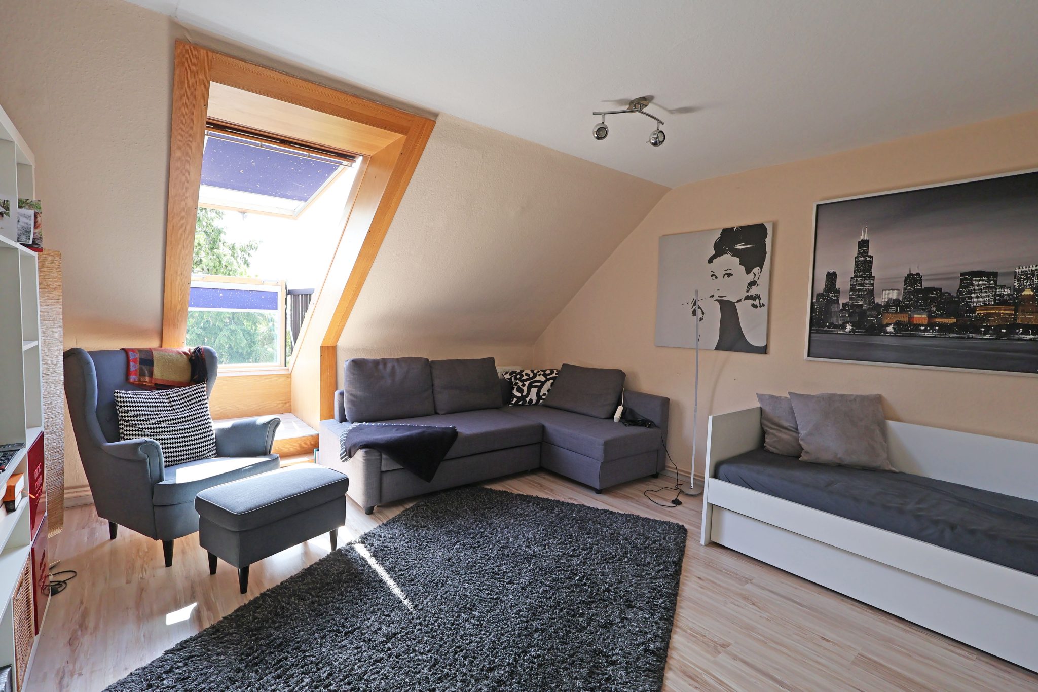 Immobilienangebot - Hannover - Alle - Nach WEG geteiltes Mehrfamilienhaus mit 7 Wohneinheiten in guter Lage von Hannover Ahlem