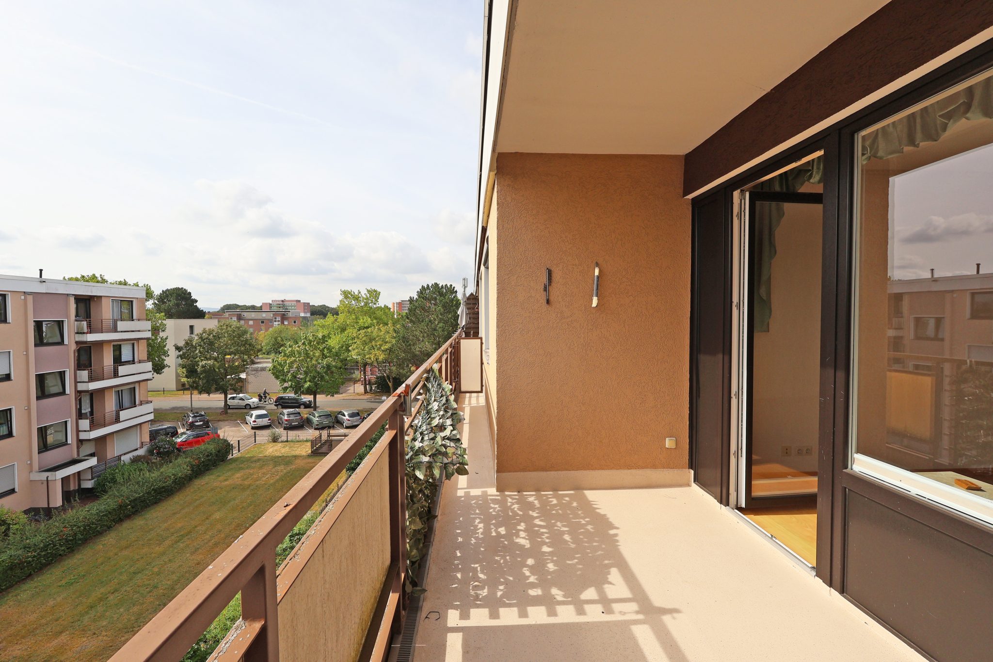 Immobilienangebot - Wunstorf - Alle - Ein Wohntraum mit zwei Balkonen und Tiefgaragenstellplatz in Wunstorf
