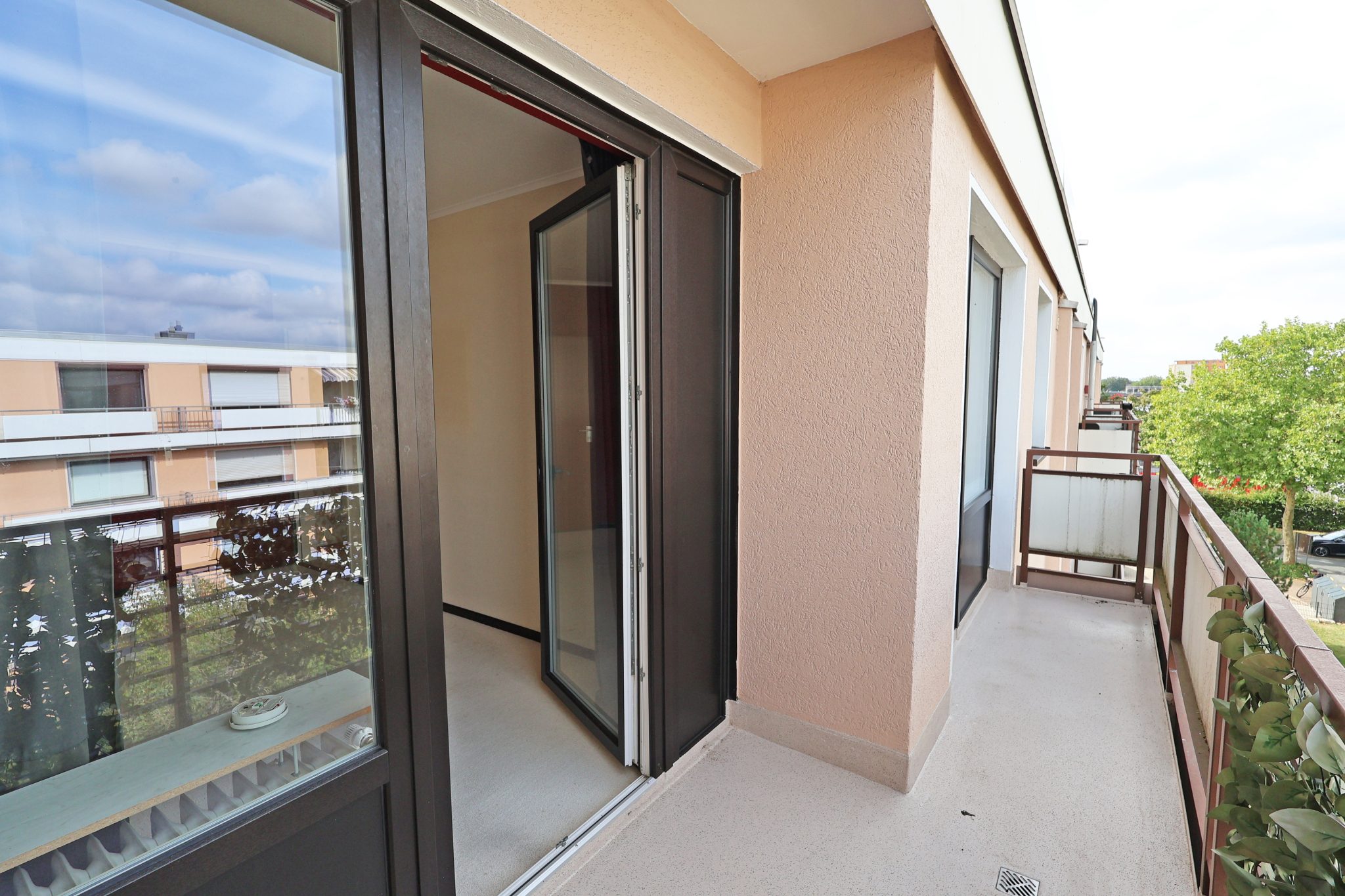 Immobilienangebot - Wunstorf - Alle - Ein Wohntraum mit zwei Balkonen und Tiefgaragenstellplatz in Wunstorf