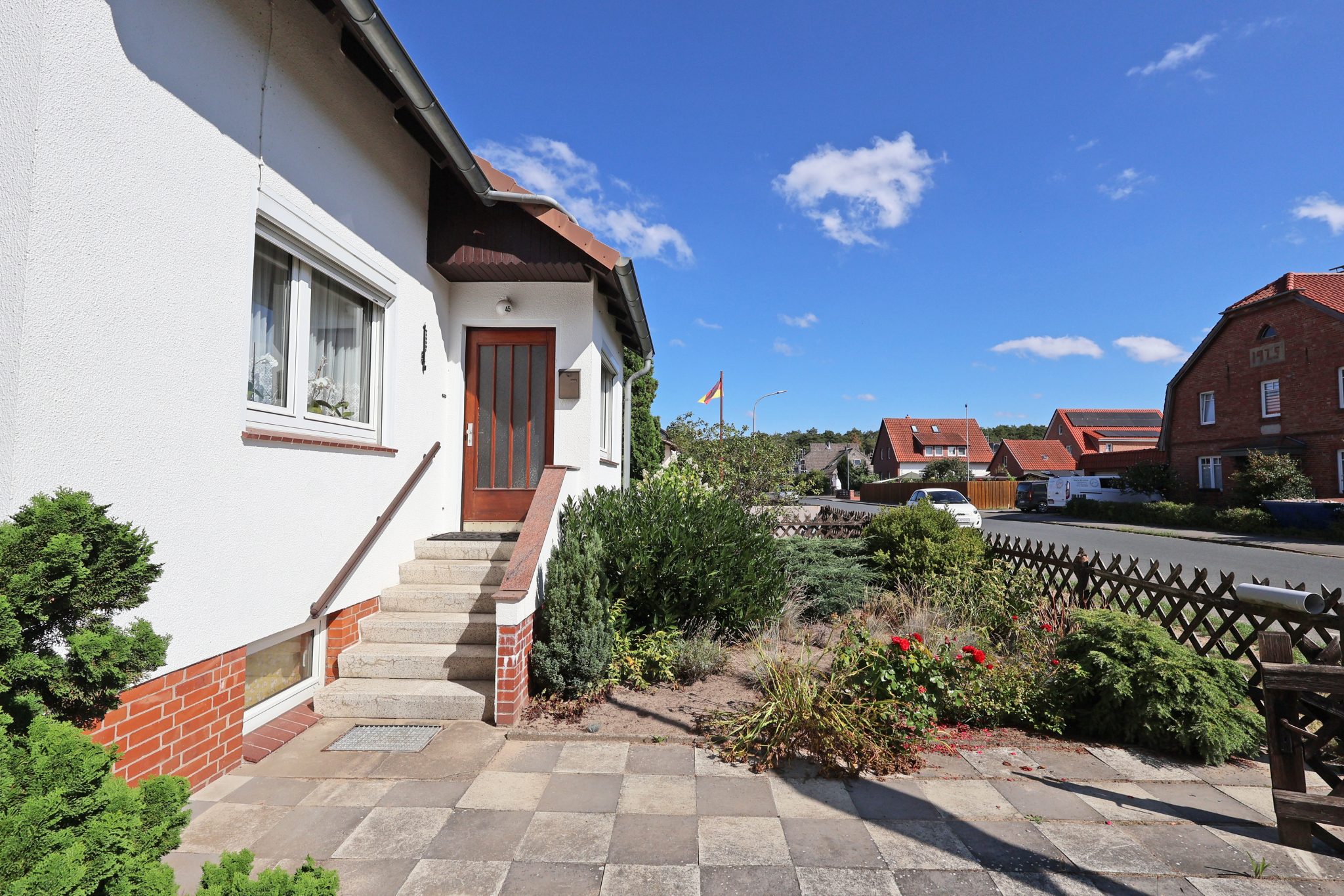 Immobilienangebot - Wunstorf - Alle - Raum für Familie und Natur: Einfamilienhaus mit großem Garten in Großenheidorn
