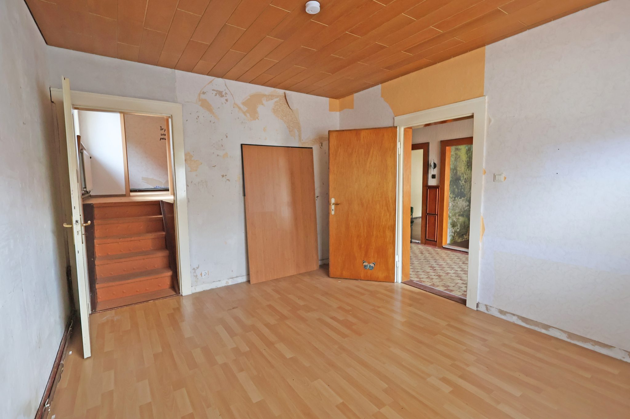 Immobilienangebot - Wunstorf - Alle - Fachwerkhaus mit vielen Nutzungsmöglichkeiten in  TOP-Lage von Steinhude