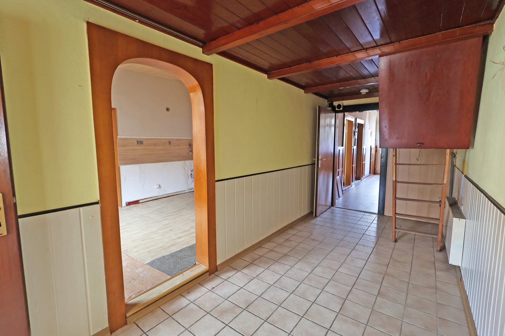 Immobilienangebot - Wunstorf - Alle - Fachwerkhaus mit vielen Nutzungsmöglichkeiten in  TOP-Lage von Steinhude