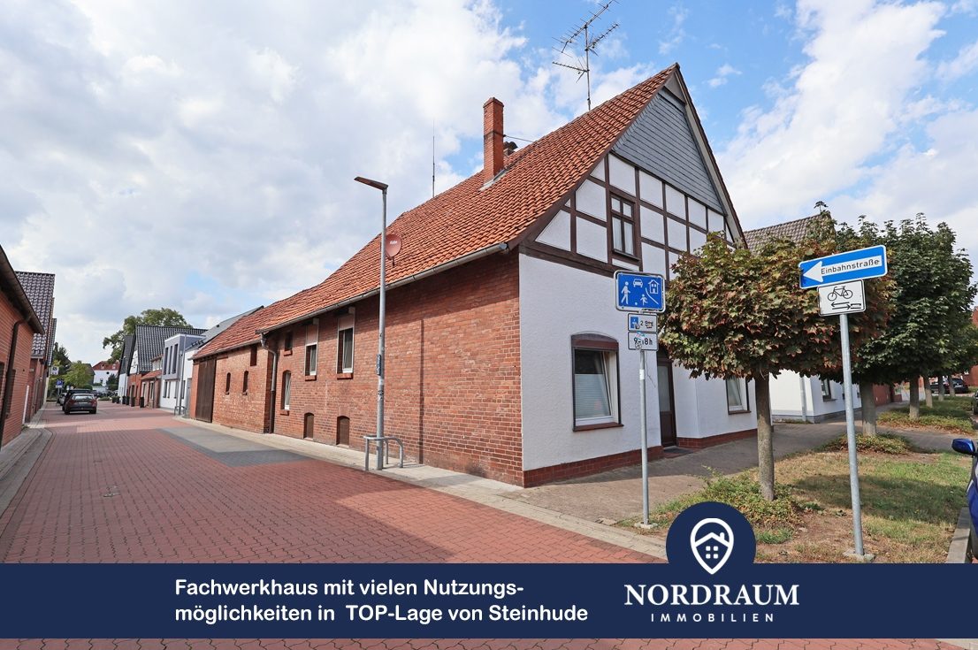 Immobilienangebot - Wunstorf - Alle - Fachwerkhaus mit vielen Nutzungsmöglichkeiten in  TOP-Lage von Steinhude
