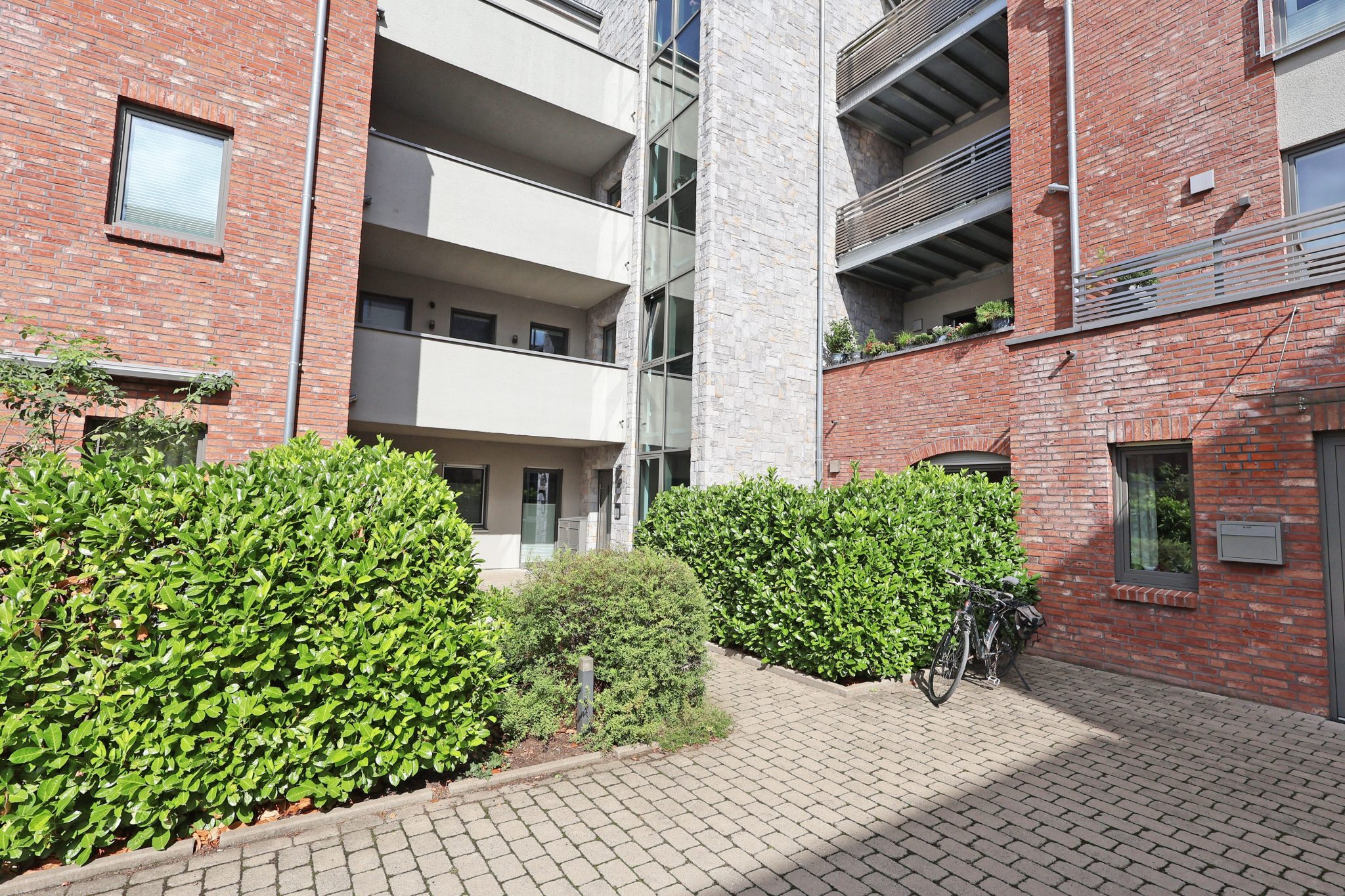 Immobilienangebot - Wunstorf - Alle - Wohnen wie kein Zweiter – außergewöhnliche Penthouse-Rarität am Bürgerpark