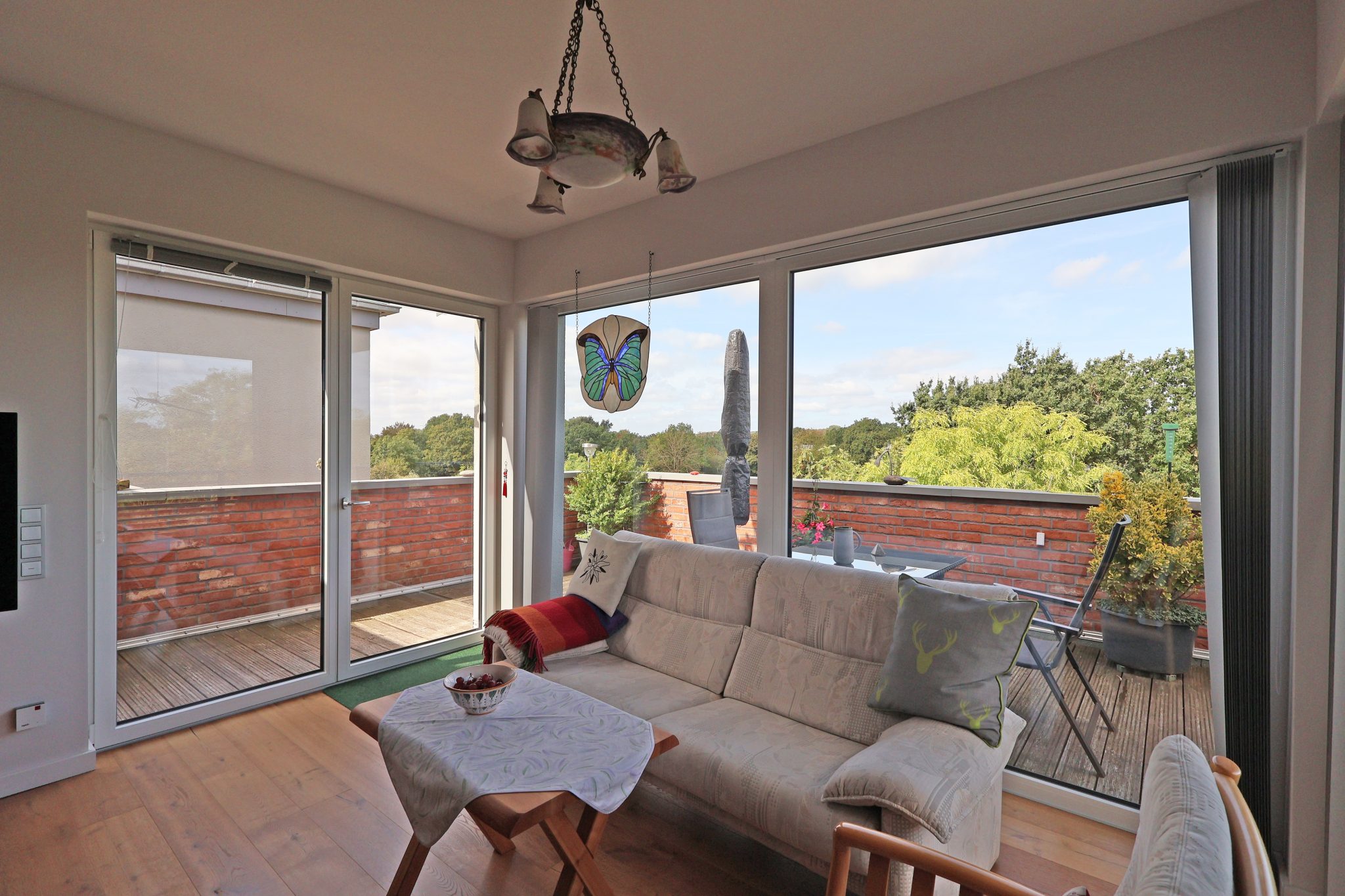 Immobilienangebot - Wunstorf - Alle - Wohnen wie kein Zweiter – außergewöhnliche Penthouse-Rarität am Bürgerpark