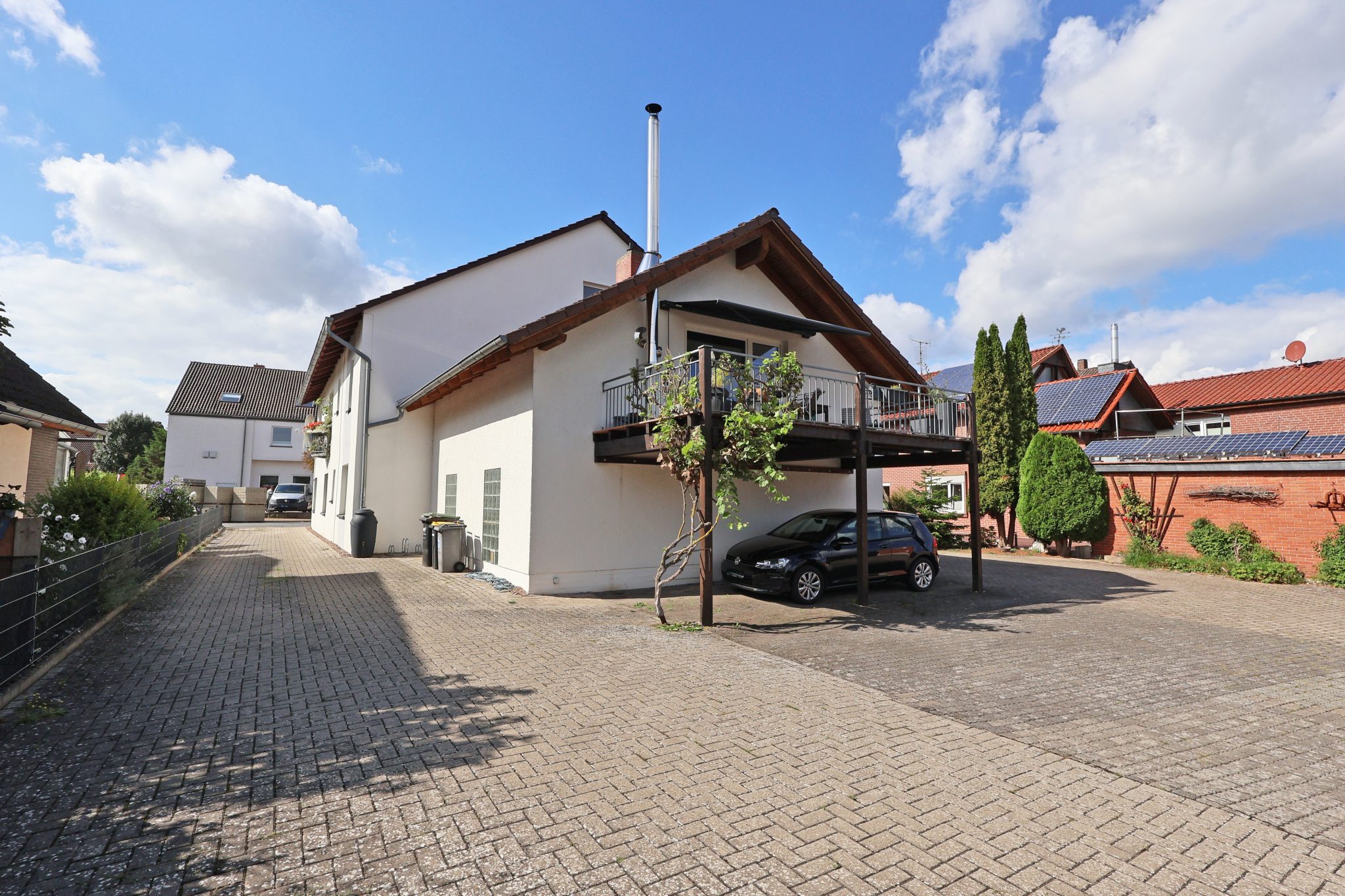 Immobilienangebot - Hagenburg - Alle - Viel Raum. Viel Grün. Viel Lebensqualität. Großzügige Eigentumswohnung mit eigenem Garten