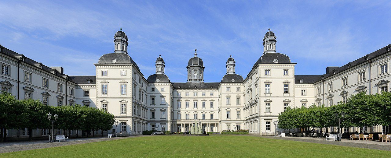 Schloss Bensberg - Ihr Immobilienmakler für Bergisch Gladbach- Wohnsache Immobilien