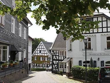 Rathaus Ruppichterroth - Ihr Immobilienmakler für Ruppichterroth - Wohnsache Immobilien Ruppichterroth - Ihr Immobilienmakler für Ruppichterroth - Wohnsache Immobilien