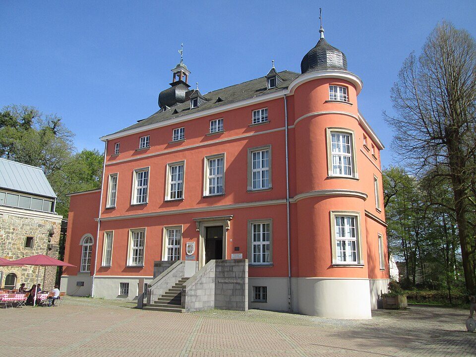 Burg Wissem - Ihr Immobilienmakler für Troisdorf - Wohnsache Immobilien Burg Wissem - Ihr Immobilienmakler für Troisdorf - Wohnsache Immobilien