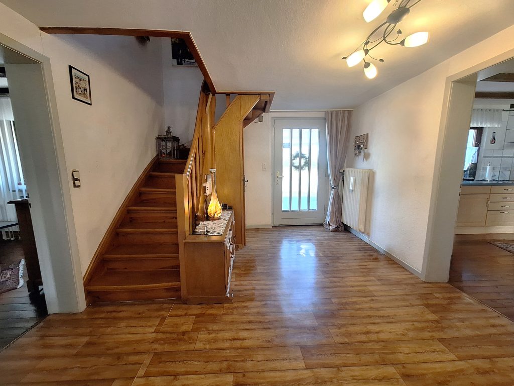 Immobilienangebot - Much - Haus - Naturnah wohnen - Landhauscharme mit flexibler Heizlösung