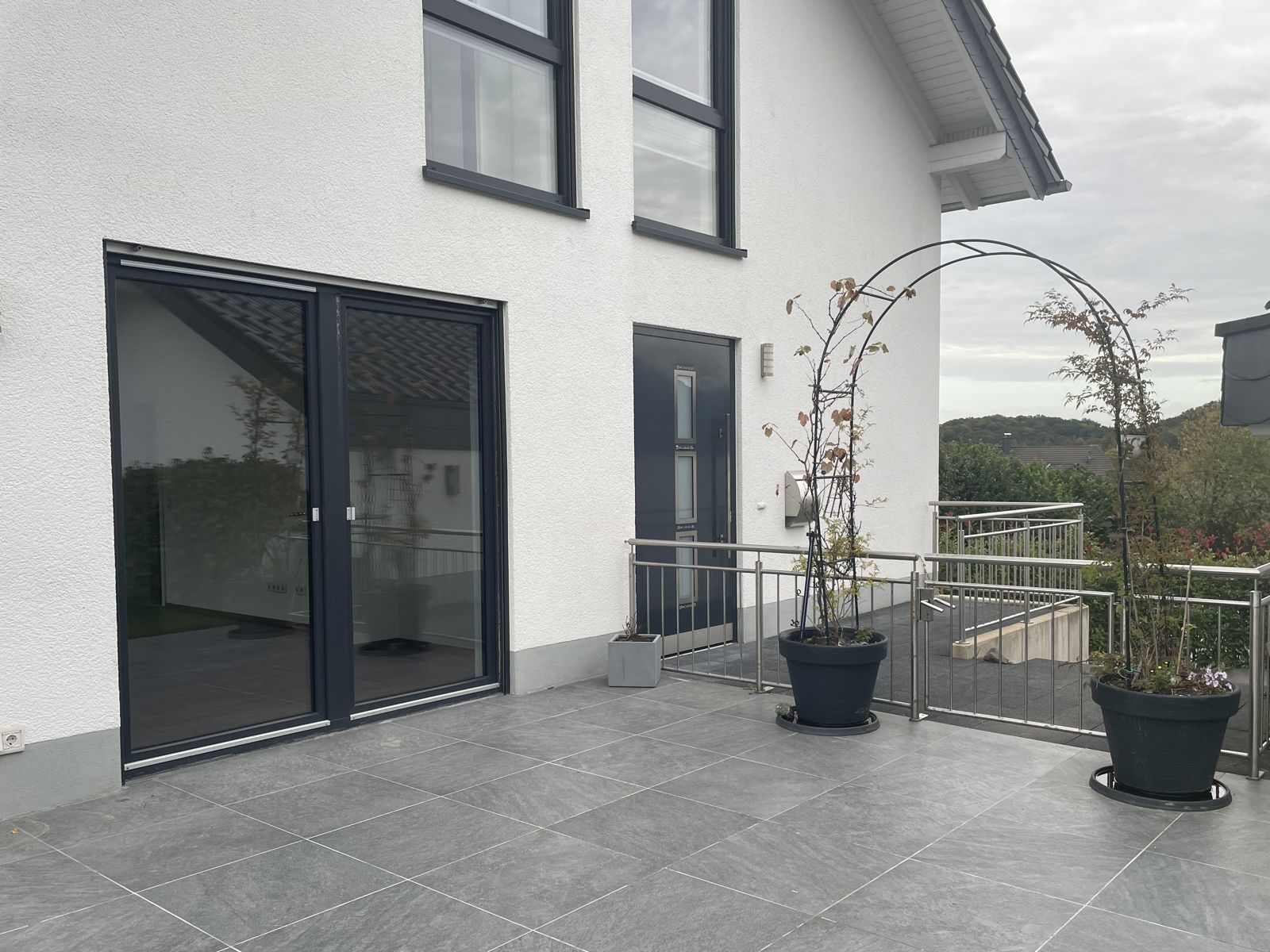 Immobilienangebot - Much - Wohnung - Exklusive 5,5-Zimmer-Wohnung mit Einbauküche und Garagenstellplatz in zentraler Lage von Much!