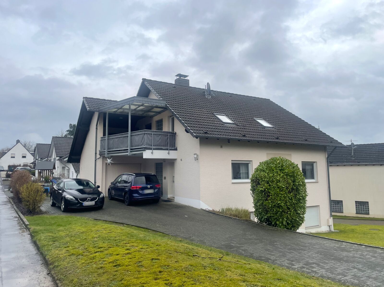 Immobilienangebot - Neunkirchen-Seelscheid - Wohnung - Sehr gepflegte 3-Zimmerwohnung mit großer Dachterrasse in ruhiger Lage von Seelscheid!