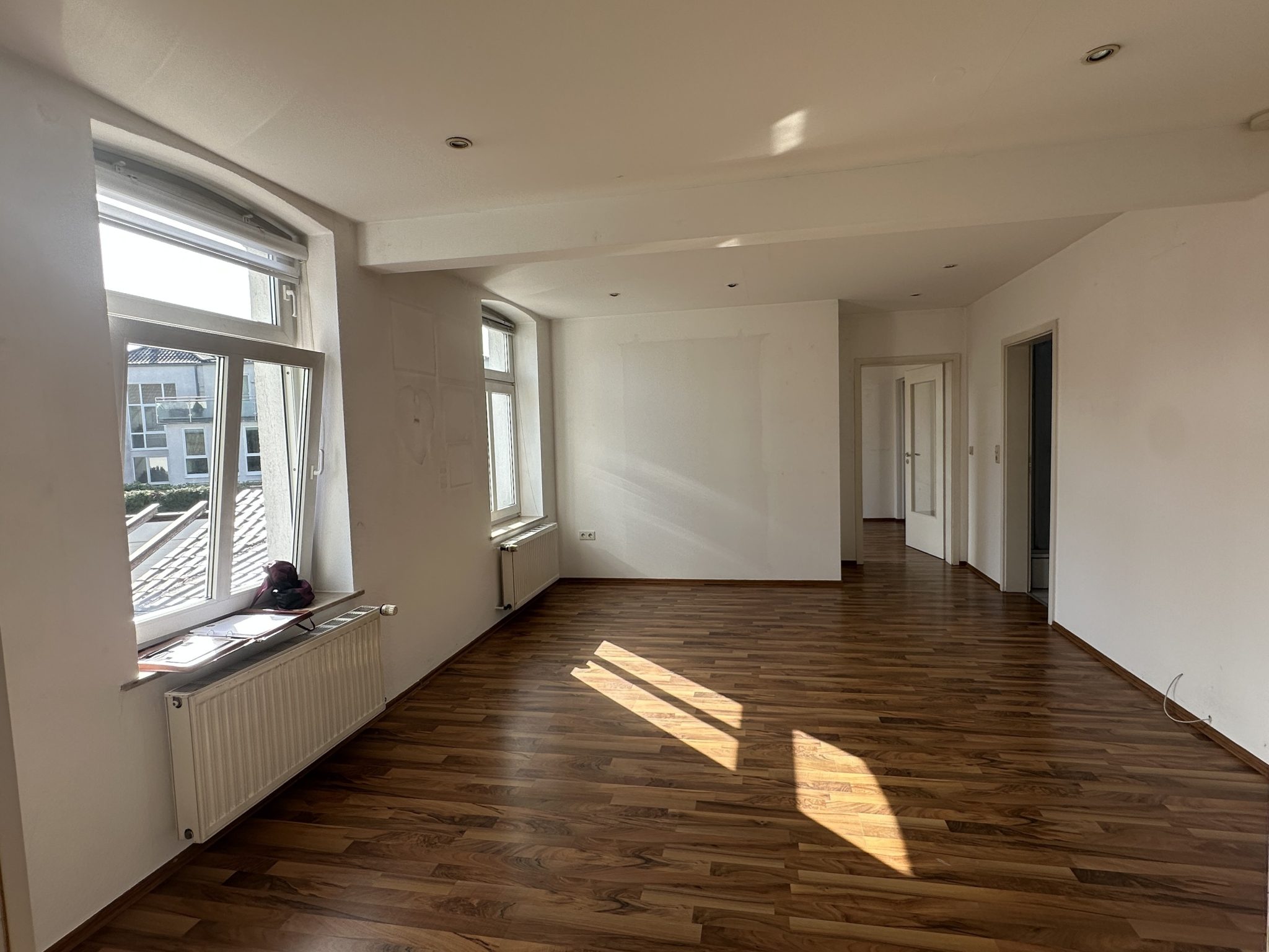 Immobilienangebot - Overath - Wohnung - Schöne 3,5-Zimmer-Wohnung im Herzen von Overath