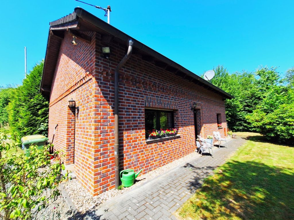 Immobilienangebot - Much / Ortsiefen - Haus - Naturparadies mit Perspektive – Angelteiche, Gastronomie & Wohnen am Waldrand-