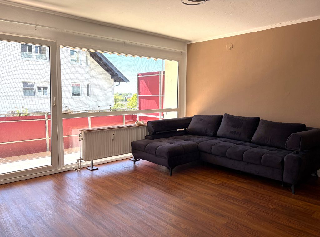 Immobilienangebot - Neunkirchen-Seelscheid - Wohnung - Attraktive Eigentumswohnung im Zentrum von Seelscheid mit Balkon, Garage und Stellplatz!
