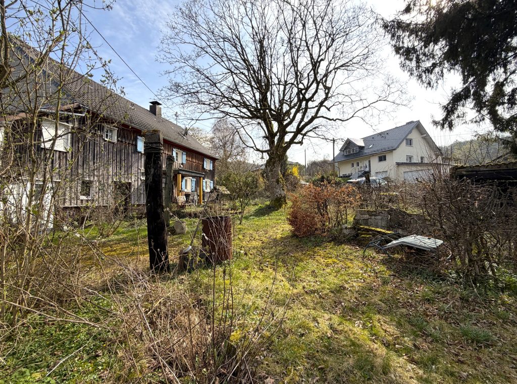 Immobilienangebot - Much - Haus - Historische Fachwerkhaushälfte mit Ausbaupotenzial auf großem Eckgrundstück!