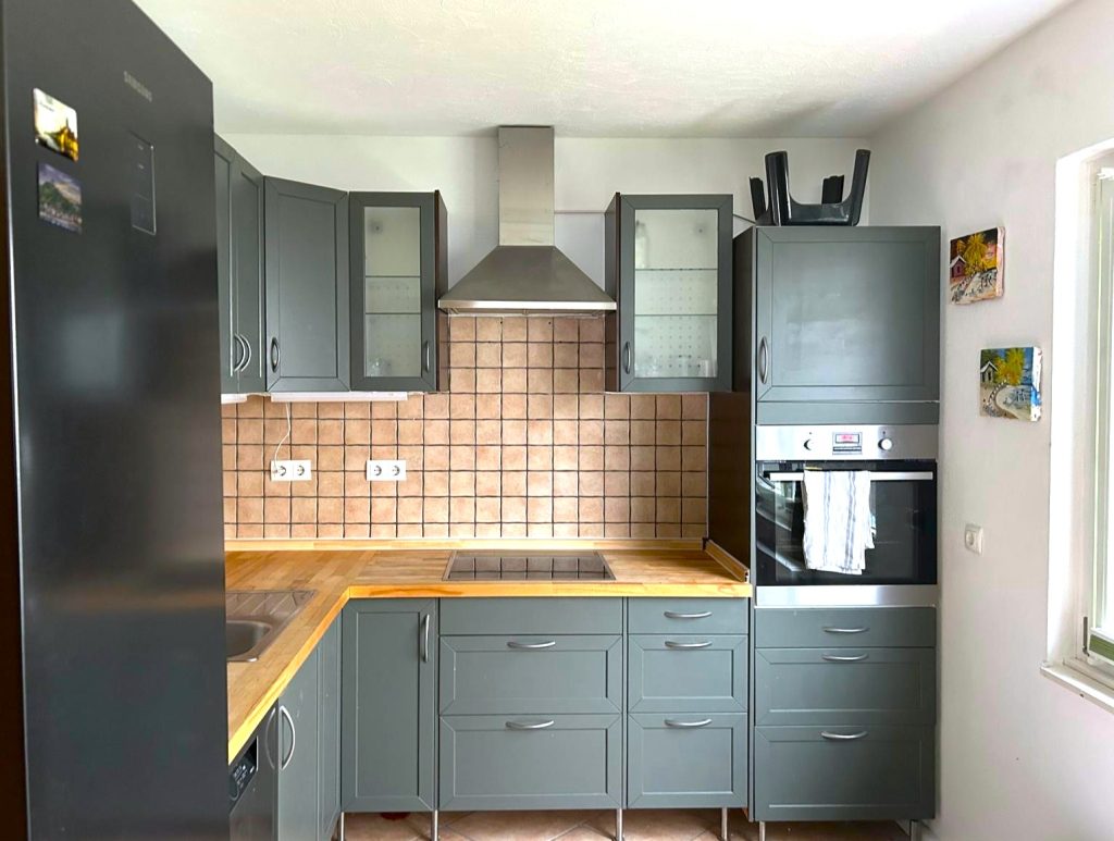 Immobilienangebot - Neunkirchen-Seelscheid - Wohnung - Attraktive Eigentumswohnung im Zentrum von Seelscheid mit Balkon, Garage und Stellplatz!