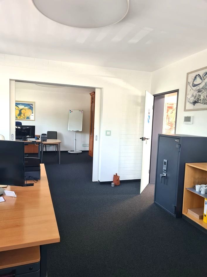Immobilienangebot - Lohmar / Wahlscheid - Alle - Attraktive Gewerbeeinheit in Lohmar-Wahlscheid mit durchdachter Raumaufteilung!