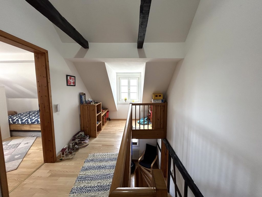 Immobilienangebot - Wiehl - Haus - Fachwerkhaus mit Ausbaureserve auf ca. 1.231 m² Grundstück in Wiehl-Drabenderhöhe