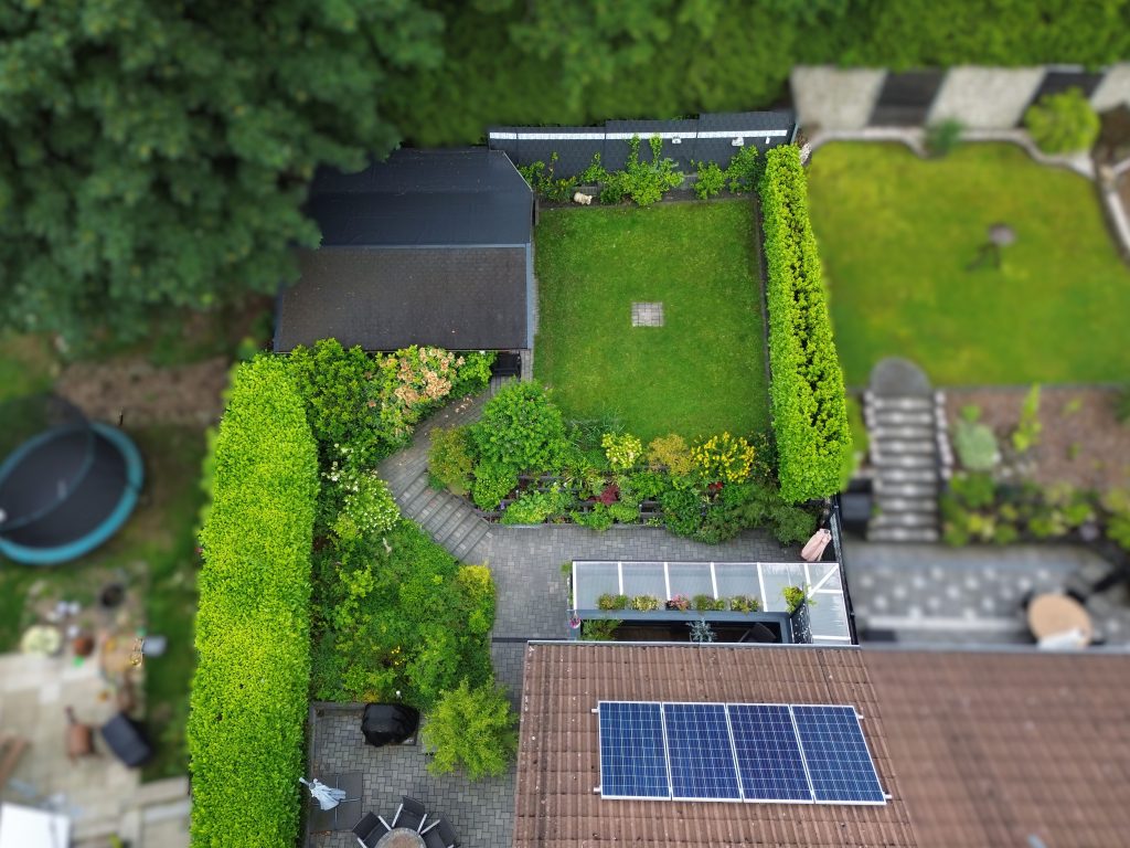 Immobilienangebot - Much - Haus - Doppelhaushälfte im Zentrum von Much – mit moderner Technik und liebevoll gestaltetem Außenbereich