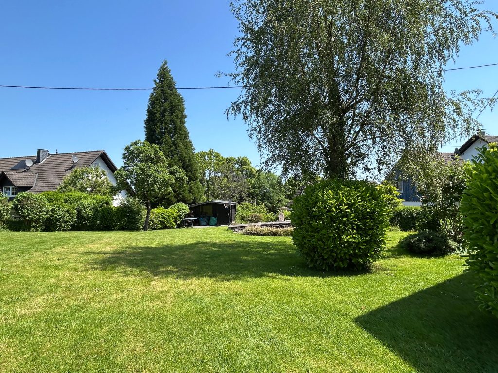 Immobilienangebot - Wiehl - Haus - Fachwerkhaus mit Ausbaureserve auf ca. 1.231 m² Grundstück in Wiehl-Drabenderhöhe